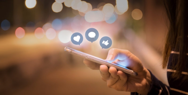 Gerard Vilanova, impulsor Tic Activa: "La mateixa societat exerceix una pressió perquè els infants s'incorporin abans a la tecnologia"