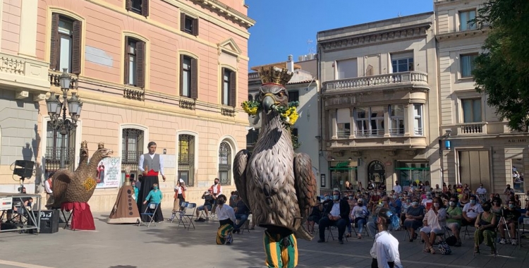 L'Àliga de Sabadell en el seu primer ball a plaça Sant Roc | Mireia Sans