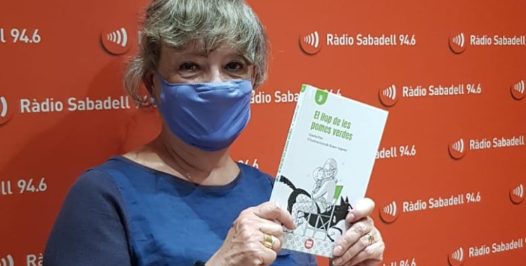 La castellarenca Gisela Pou presenta 'El llop de les pomes verdes', un conte sobre la por que convida a la reflexió 