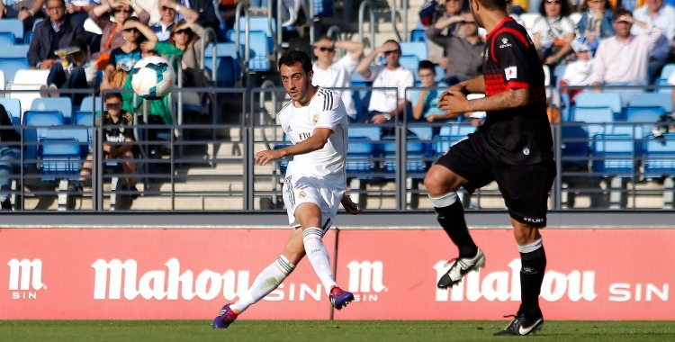 Sergio Aguza desplaça en llarg en un Castilla-Sabadell de 2014 | Real Madrid