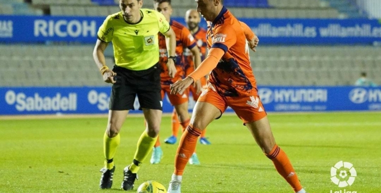 Sergio Aguza la temporada passada a la Nova Creu Alta | La Liga