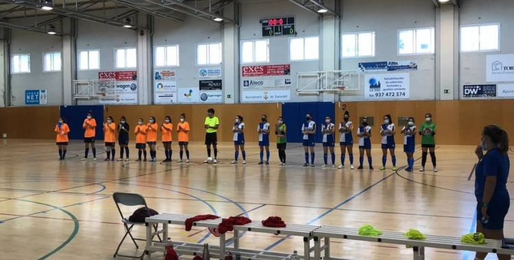 Les jugadores arlequinades, abans de començar un partit enguany | FS Sabadell Femení