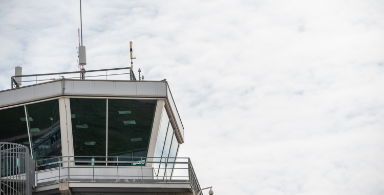 Torre de control de l'Aeroport de Sabadell/ Roger Benet