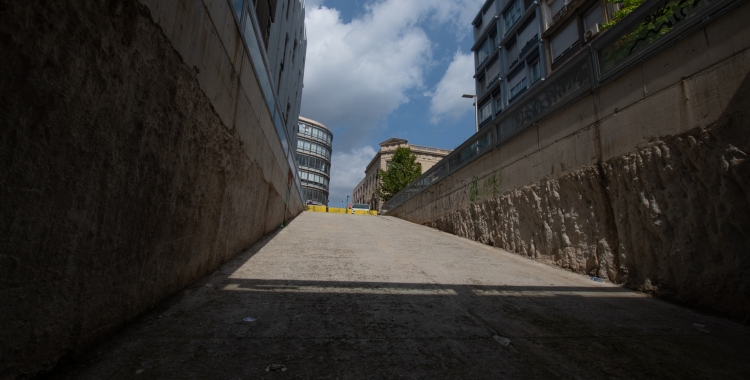 Accés al nou aparcament pel Passeig Manresa | Roger Benet