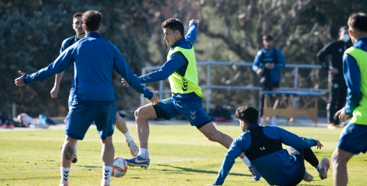 Néstor Querol ha reconegut que els davanters han de donar molt millor rendiment | Roger Benet