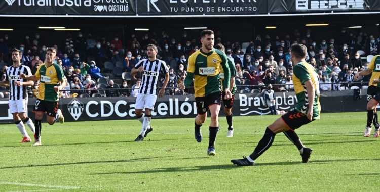 Jacobo, celebrant el seu quart gol de la temporada | CES