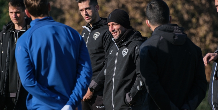 Pedro Munitis entrenant al CAR | CES