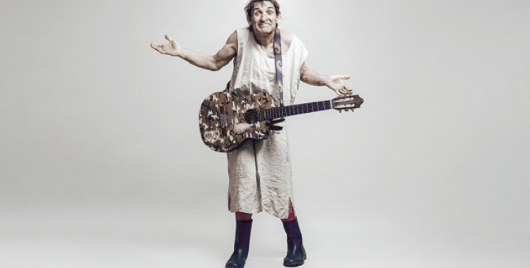 Albert Pla: "Aquest concert em fa especial gràcia. Al Teatre Principal no he tocat mai i era el lloc on de petit anava al cinema" 