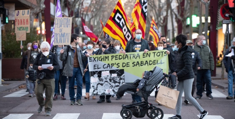 Manifestació en defensa de la pediatria a La Rambla | Roger Benet