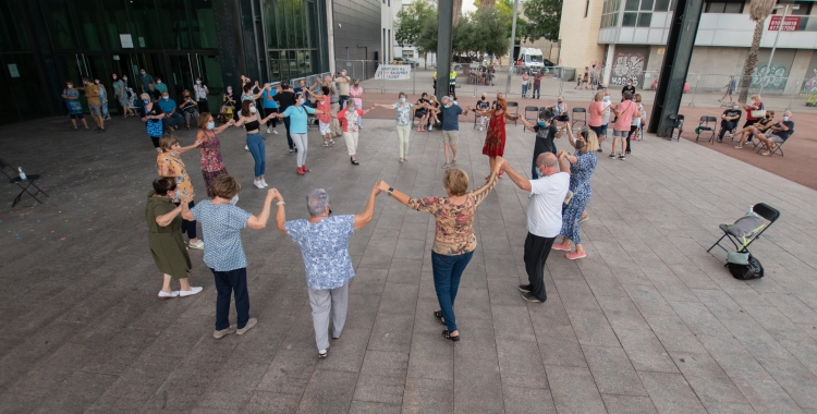 Ballada de sardanes a Fira Sabadell per Festa Major | Roger Benet