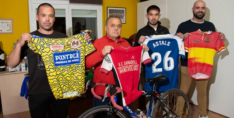 David, Josep i Cristian, els ciclistes de la família Astals | Roger Benet
