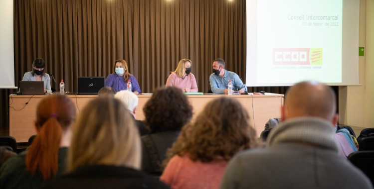 CCOO del Vallès Occidental-Catalunya Central ha celebrat, aquest dijous, la reunió del Consell Intercomarcal al Casal Pere Quart de Sabadell | Roger Benet