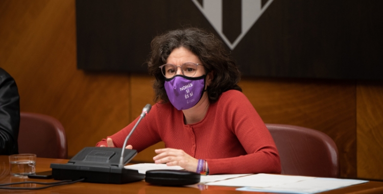 Marta Morell, durant el debat del reglament al Ple/ Roger Benet