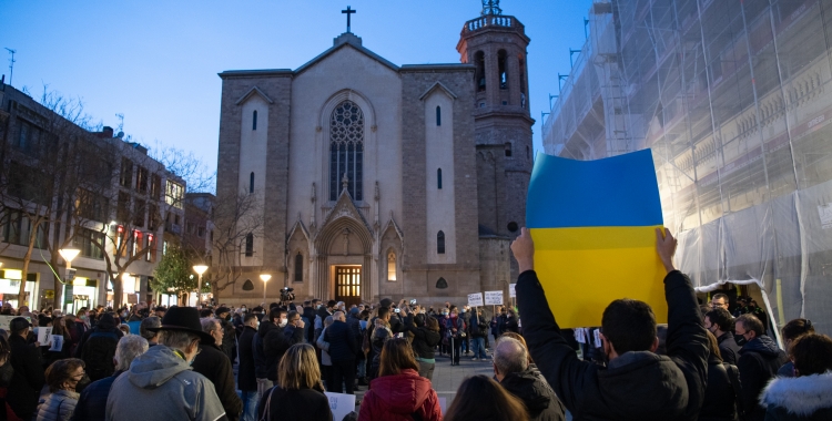 400 persones condemnen l'atac militar de Rússia a Ucraïna | Roger Benet