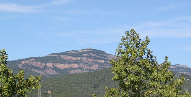 La Mola, un dels cims més característics del Parc | Wikipedia 