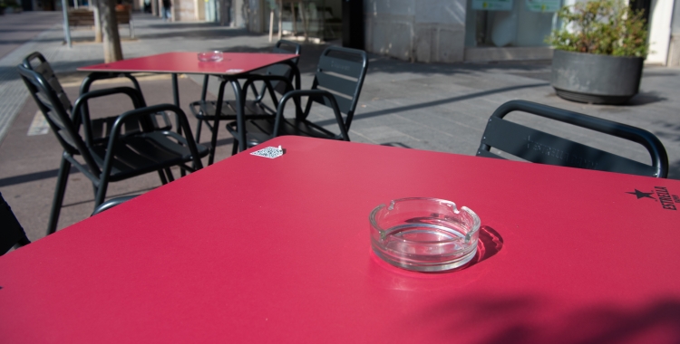 El govern espanyol està debatent un enduriment de la llei antitabac | Roger Benet