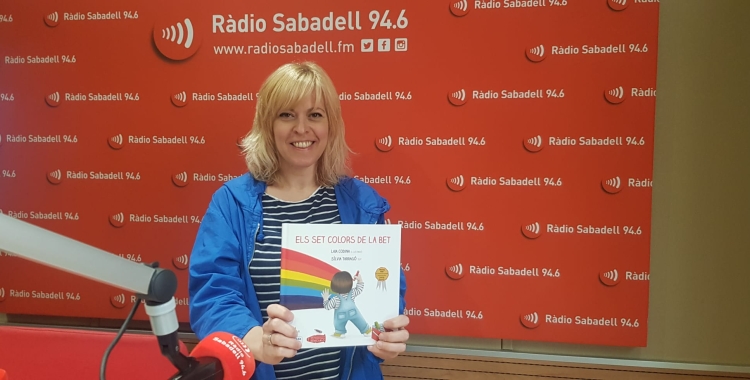 Laia Codina i Sílvia Tarragó presenten 'Els set colors de la Bet' a La Llar del Llibre 