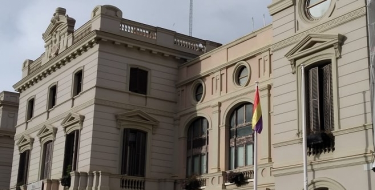 Aquest 14 d'abril la bandera republicana oneja a l'Ajuntament | Cedida