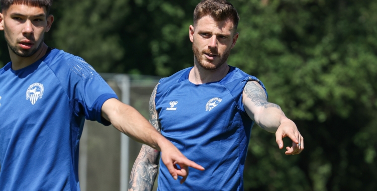 Caballo entrenant al costat d'Astals | CES