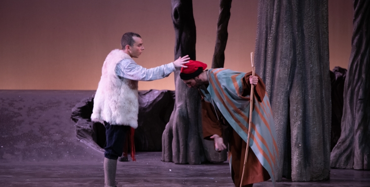 L'entitat recull signatures per la Creu de Sant Jordi | Roger Benet