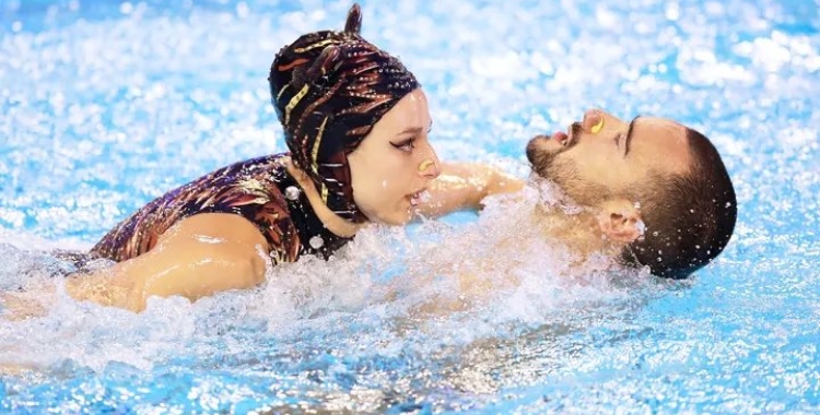 Emma Garcia amb Pau Ribes, la seva parella en el duet mixt | @fina1908