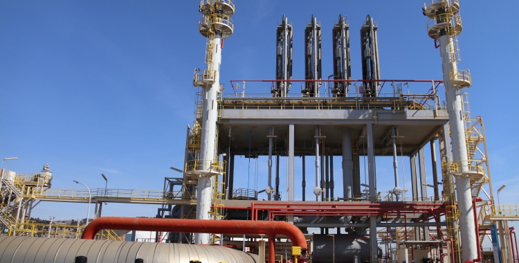 El govern espanyol rebaixarà el preu de la llum en un 30 per cent | ACN