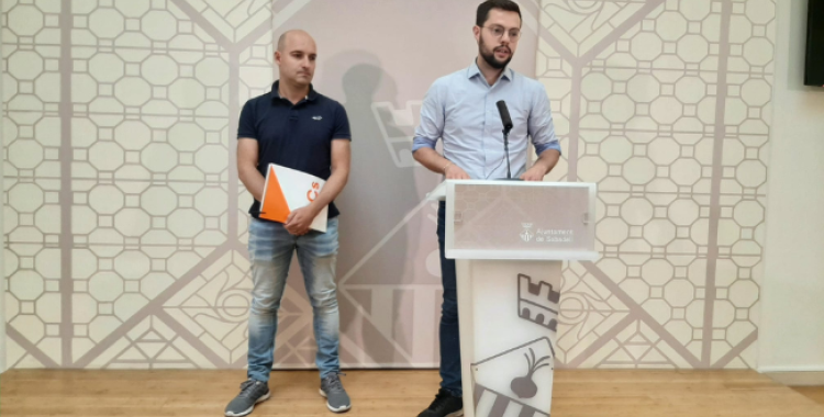 Eloi Cortés i Adrián Hernández, presentant la mesura | Ajuntament de Sabadell