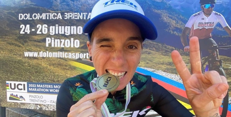 La ciclista sabadellenca va ser bronze als Dolomites | Cedida