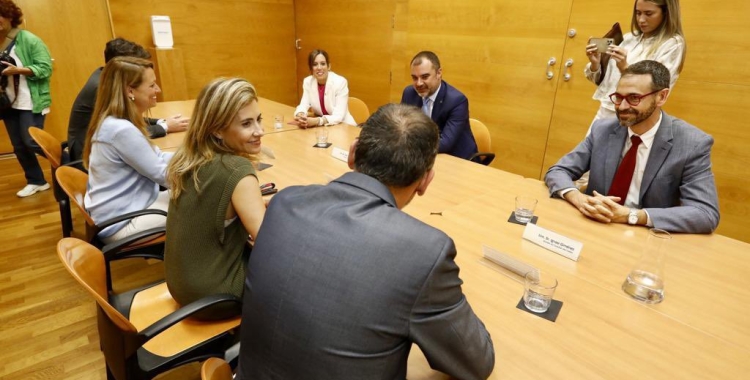 Un monent de la reunió entre representants de les diferents administracions/ Cedida