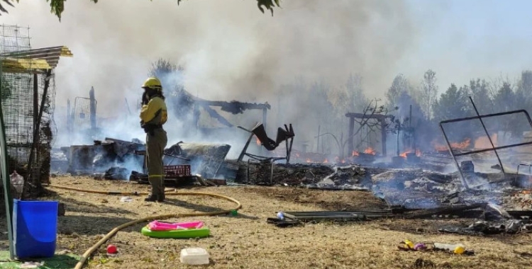 Agents de l'ADF actuant en un incendi a Sabadell/ ADF Sabadell