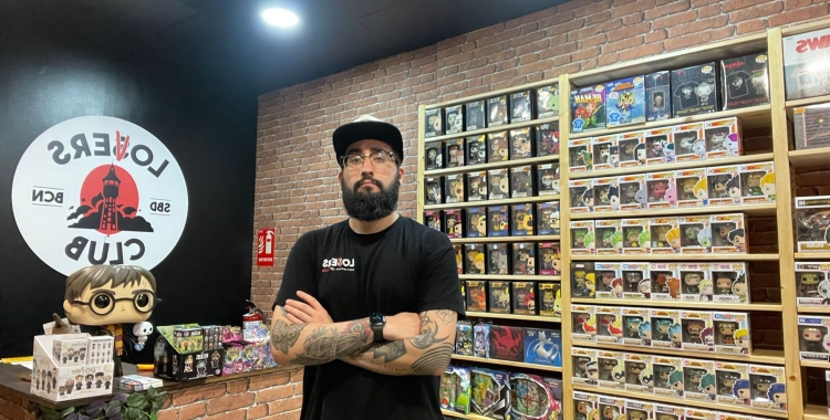 Ricard Segarra a la nova botiga especialitzada en objectes de col·leccionisme 