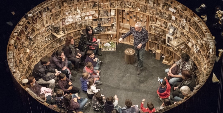 L'espectacle  'Biblioteca de cuerdas y nudos' | Cedida