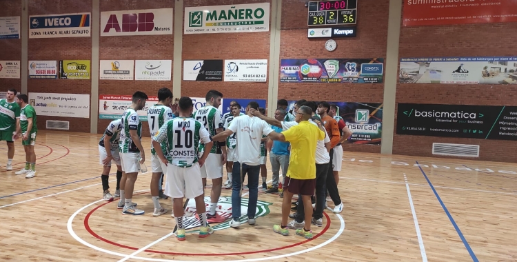 L'OAR va jugar per primer cop en partit oficial sobre el nou parquet | Sergi Park