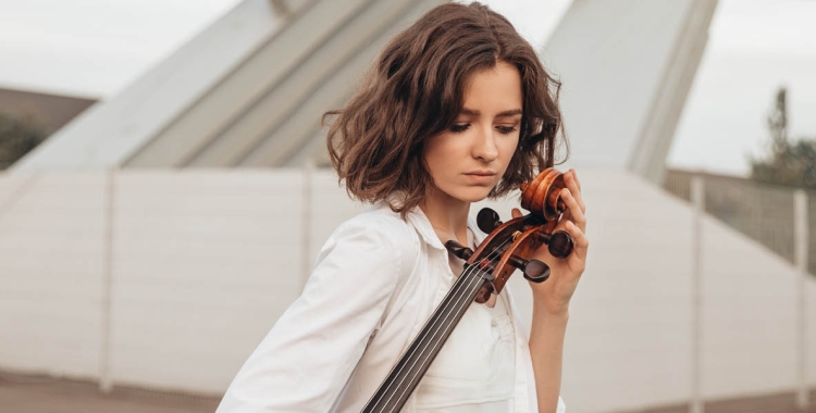 La solista de violoncel Anastasia Kobekina | OSV