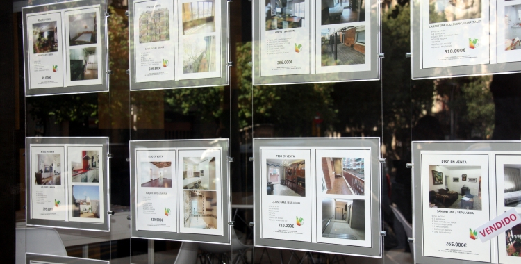 A l'agost hi va haver moltes signatures d'hipoteques abans que creixessin els interessos | ACN