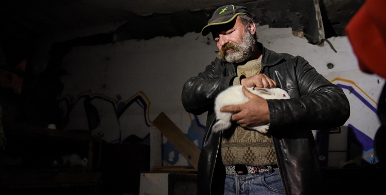 Un sense llar, en una imatge d'arxiu de l'Operació Fred/ Roger Benet