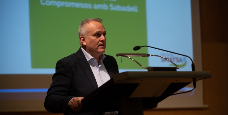 Eugenio Díaz, director general de Serveis Medi Ambient S.A., durant el seu parlament | Roger Benet