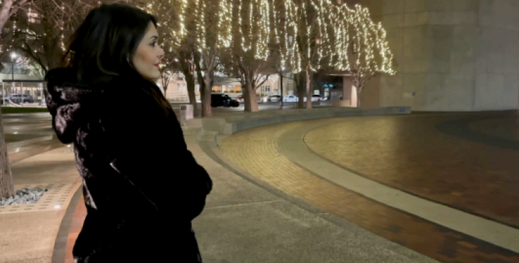 La cantant i compositora prtoganista del show Alegria del Cirque Du Soleil presenta  una nadala en català