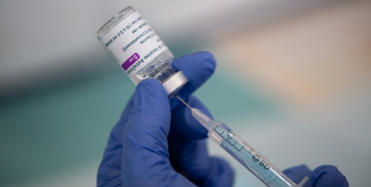 El Departament de Salut ha obert la vacunació de la COVID als menors de 60 anys | Roger Benet 