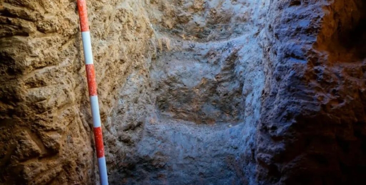 Unes excavacions han permès localitzar una càmera subterrània  i una sitja prehistòrica | Arrago