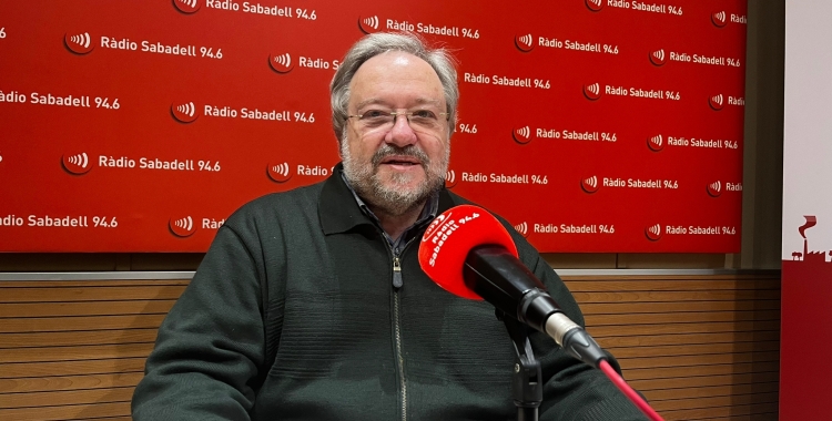 Mossèn Nadal, als estudis de Ràdio Sabadell/ Mireia Sans