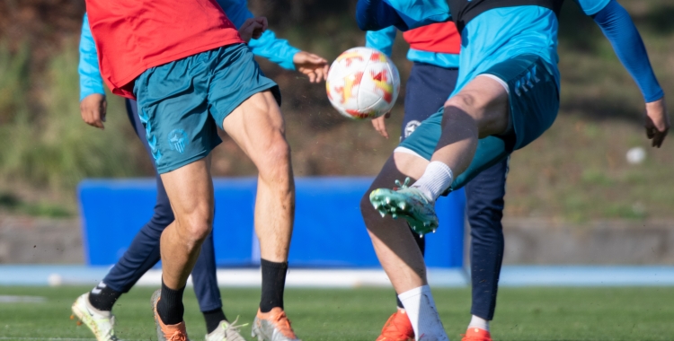 Dia mogut al mercat de fitxatges hivernal | CES