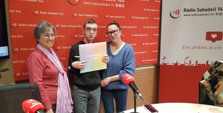 Els Nostres barris: L'Associació Viu-la recapta mil euros amb la cistella solidària 