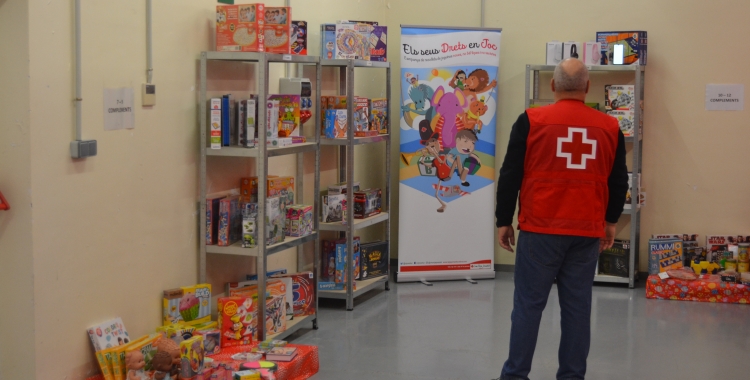 Creix el nombre de beneficiaris de la campanya de joguines de Nadal | Creu Roja 