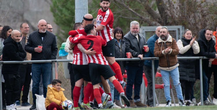 Ivan Parra va fer l'únic gol del derbi | Roger Benet