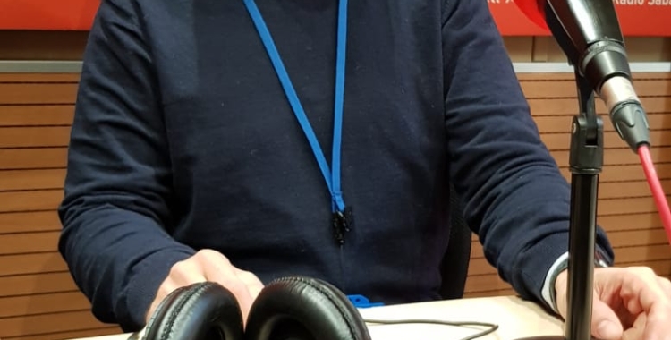 Ferran Fillat, als estudis de Ràdio Sabadell