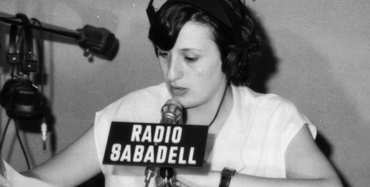 Dones a les ones, un projecte per reivindicar les veus femenines a la història de la ràdio