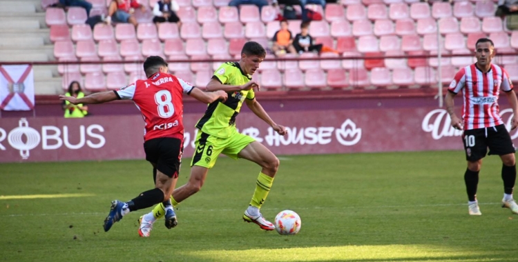 A la primera volta, el Sabadell va caure clarament (3-0) a Las Gaunas | Críspulo Díaz