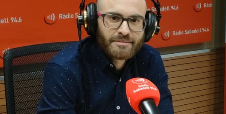 Bernardo Núñez, als estudis de Ràdio Sabadell