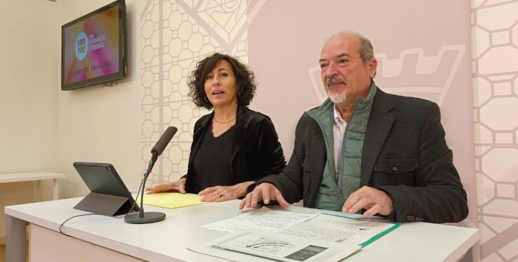 Montse González i Manuel Robles/ Karen Madrid